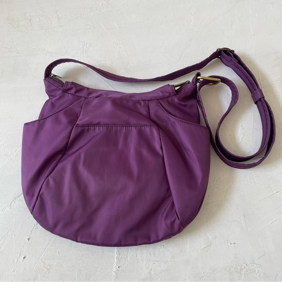 Travelon Purple Hobo Zip Crossbody 5 Point Anti Theft Purse Travel Bag - Picture 5 of 11